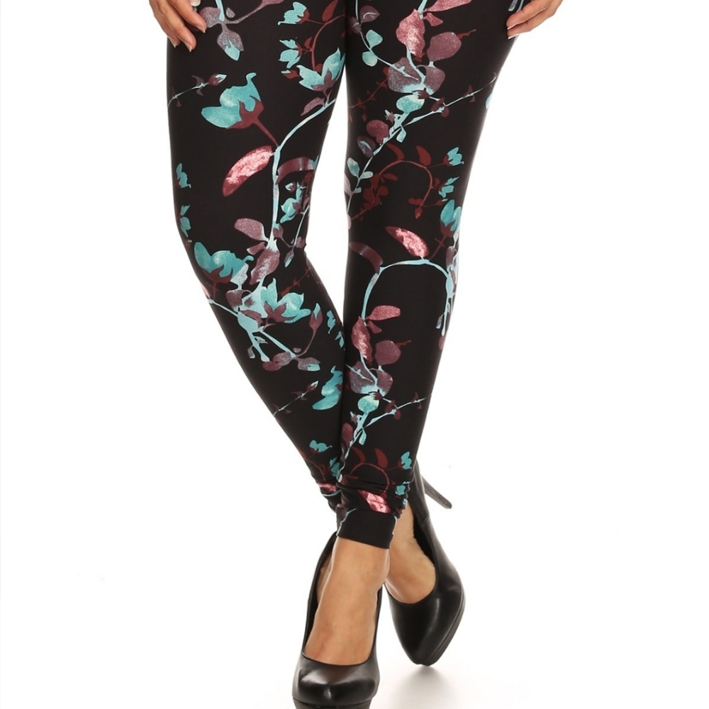 🆕️ PLUS High Waist Print Leggings - Picture 2 of 4